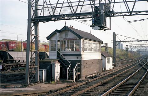 godley junction signal box|Brookfold signal box Godley Junction on 6.7.1977..